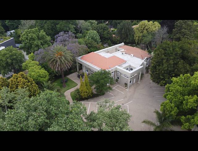 1,200M² OFFICE TO LET IN MELROSE ESTATE